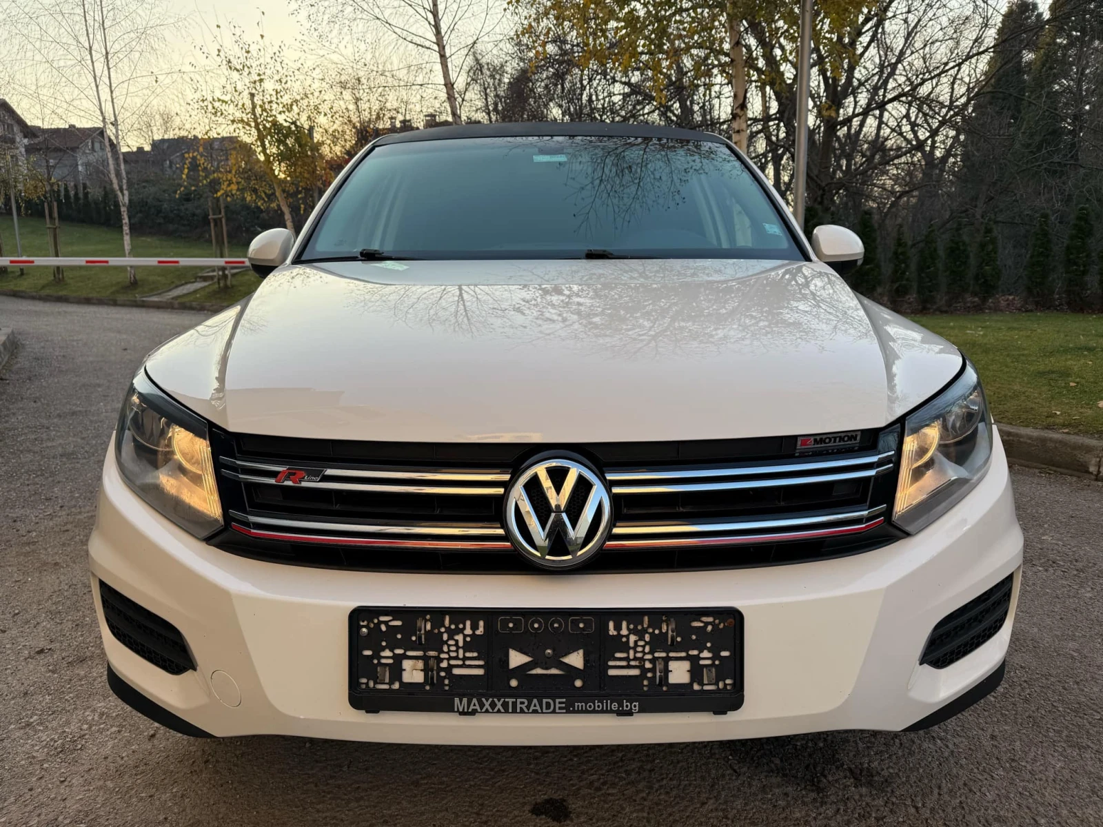 VW Tiguan 2.0TSI / 4 MOTION / РЕГИСТРИРАН - изображение 2