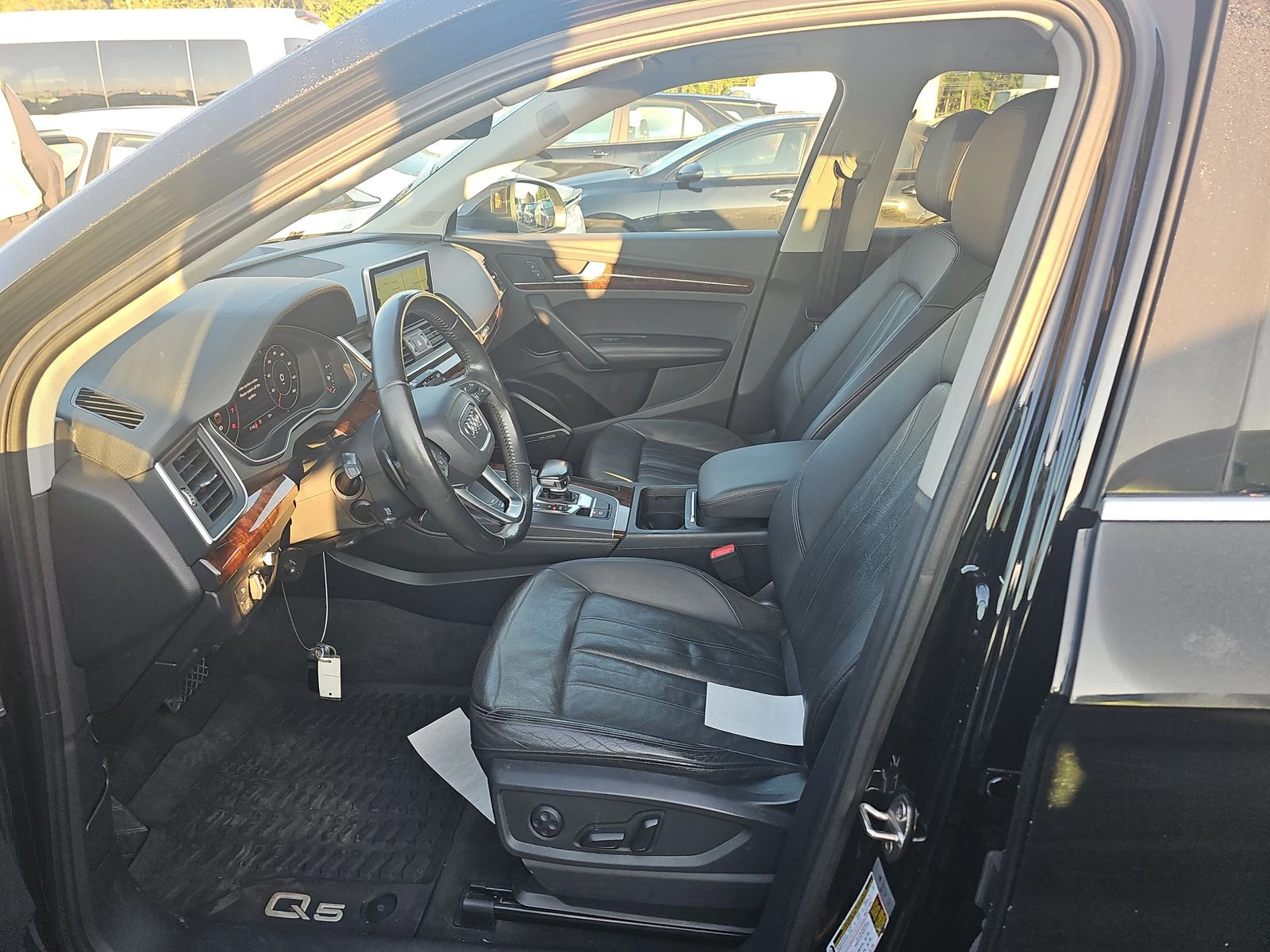 Audi Q5 PRESTIGE Matrix* B&O* Диг.табло* 360* Дистроник*  - изображение 8