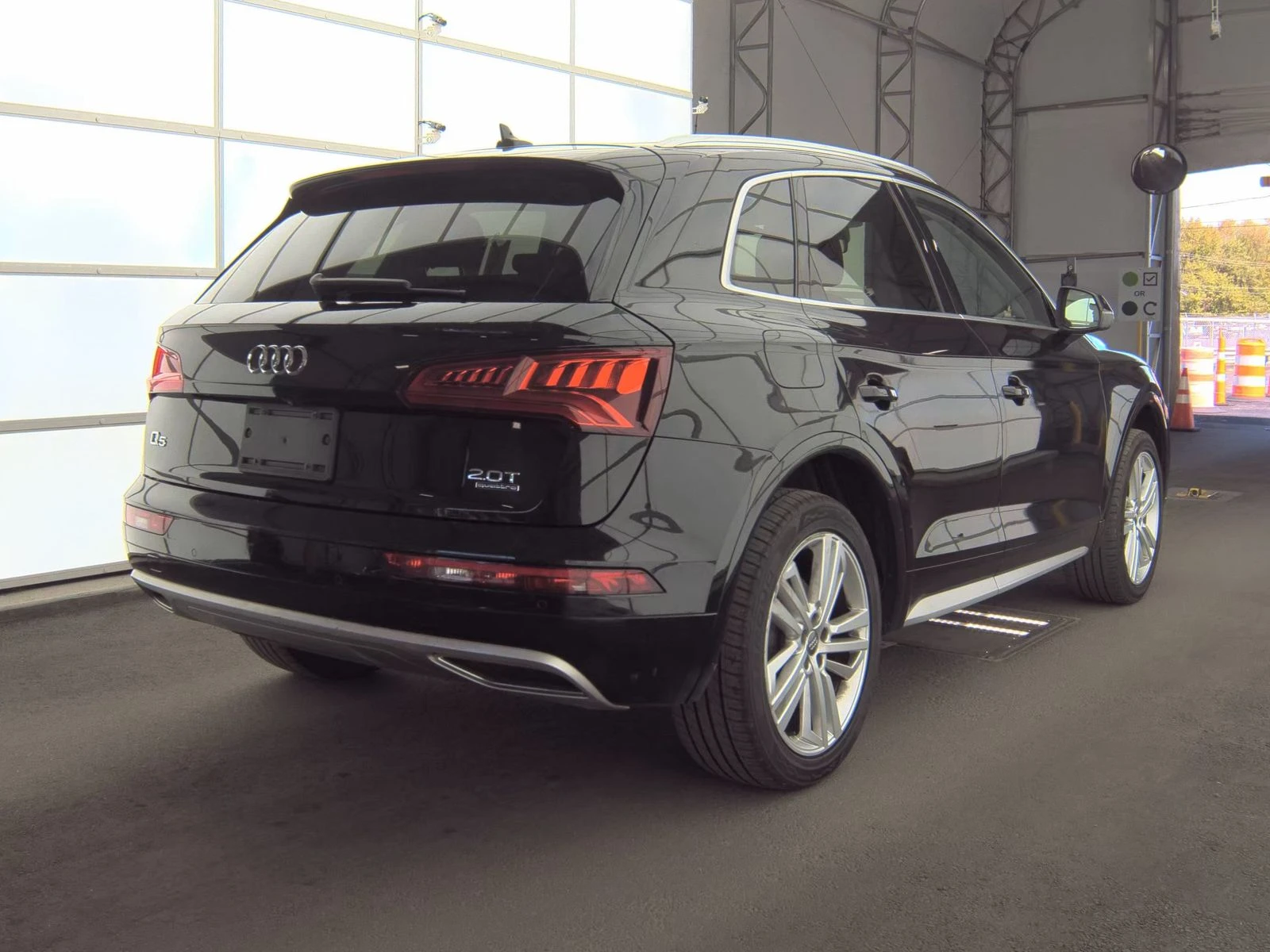 Audi Q5 PRESTIGE Matrix* B&O* Диг.табло* 360* Дистроник*  - изображение 4