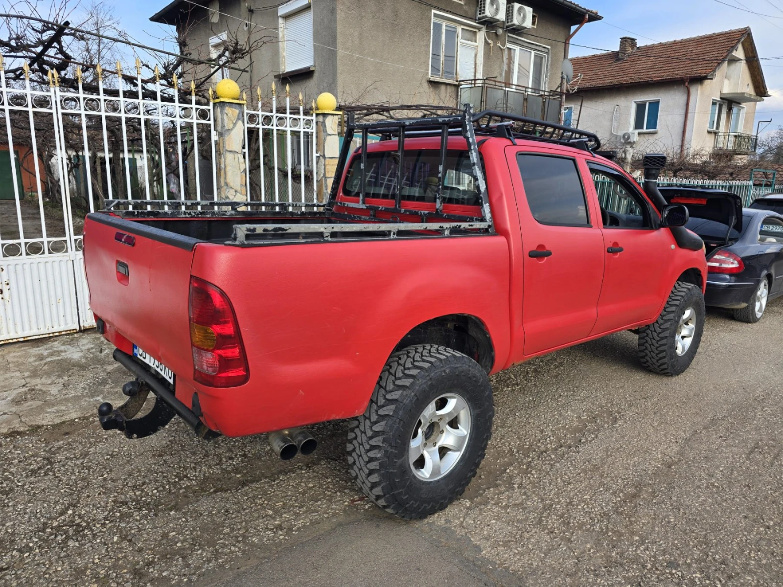 Toyota Hilux D4D 2.5, снимка 3 - Автомобили и джипове - 53588054