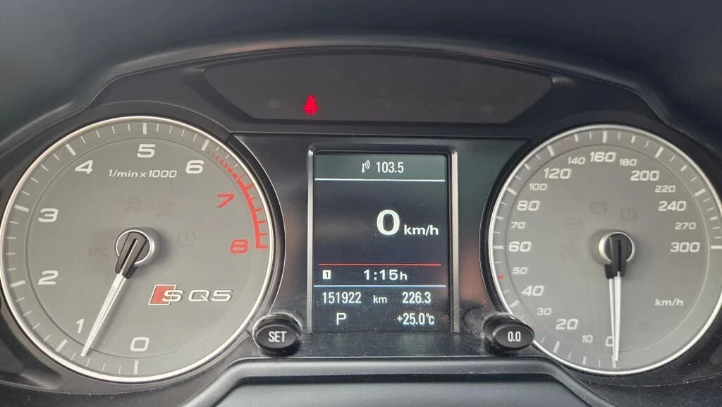 Audi SQ5 * S-Line* * HeadUp* AвтоКредит* (ЦЕНА ДО БГ), снимка 10 - Автомобили и джипове - 53988895