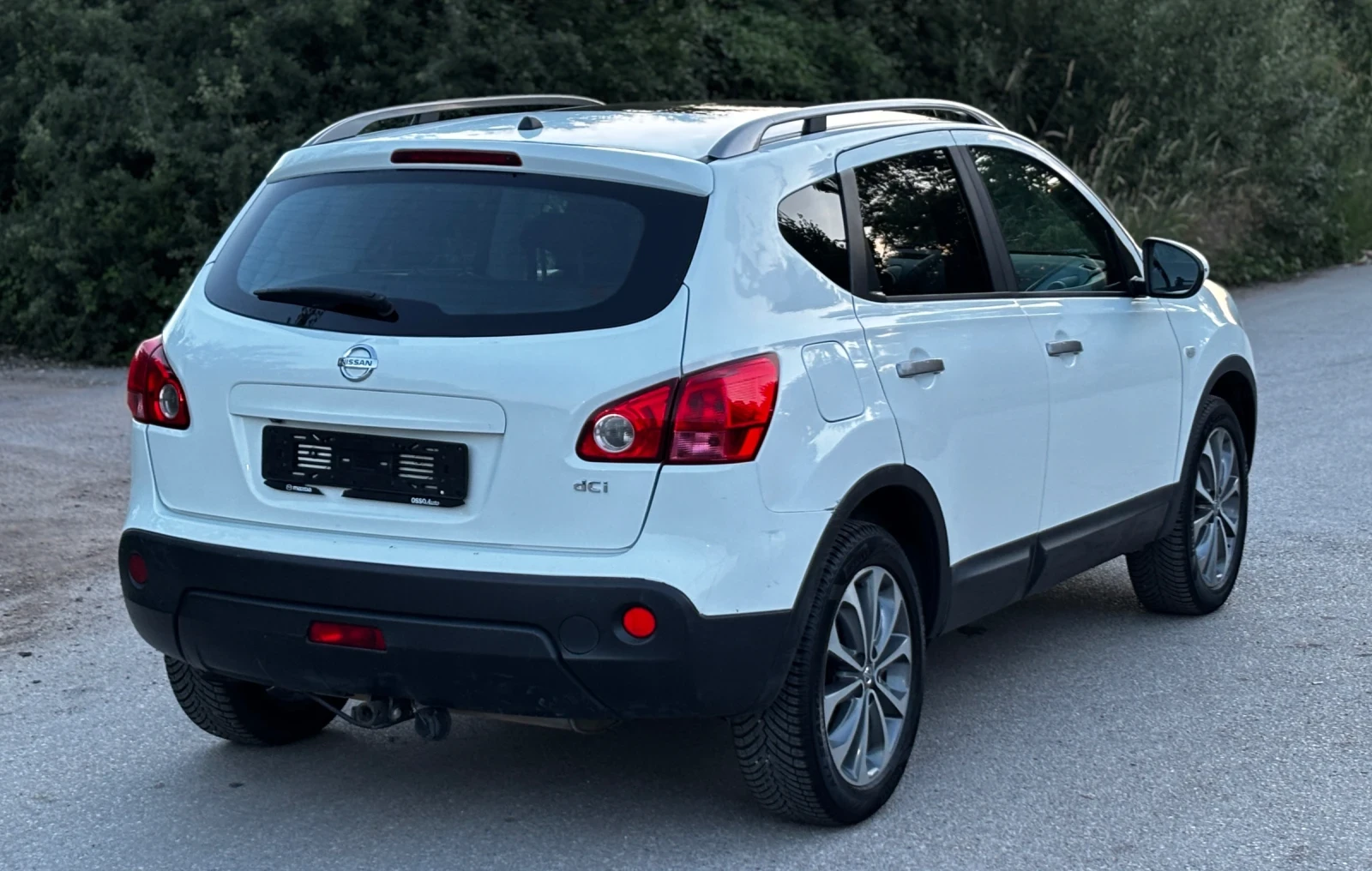 Nissan Qashqai 2.0 DCI КАМЕРА - ИТАЛИЯ , снимка 5 - Автомобили и джипове - 54840506
