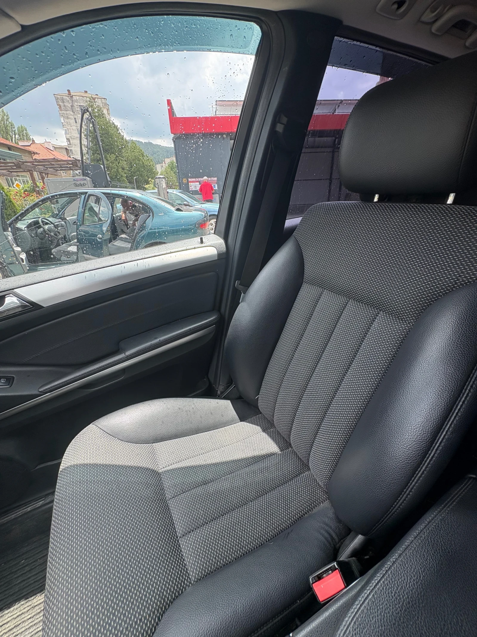 Mercedes-Benz ML 320 SPORT | FACELIFT | 4MATIC | ПРУЖИНИ, снимка 9 - Автомобили и джипове - 55139478