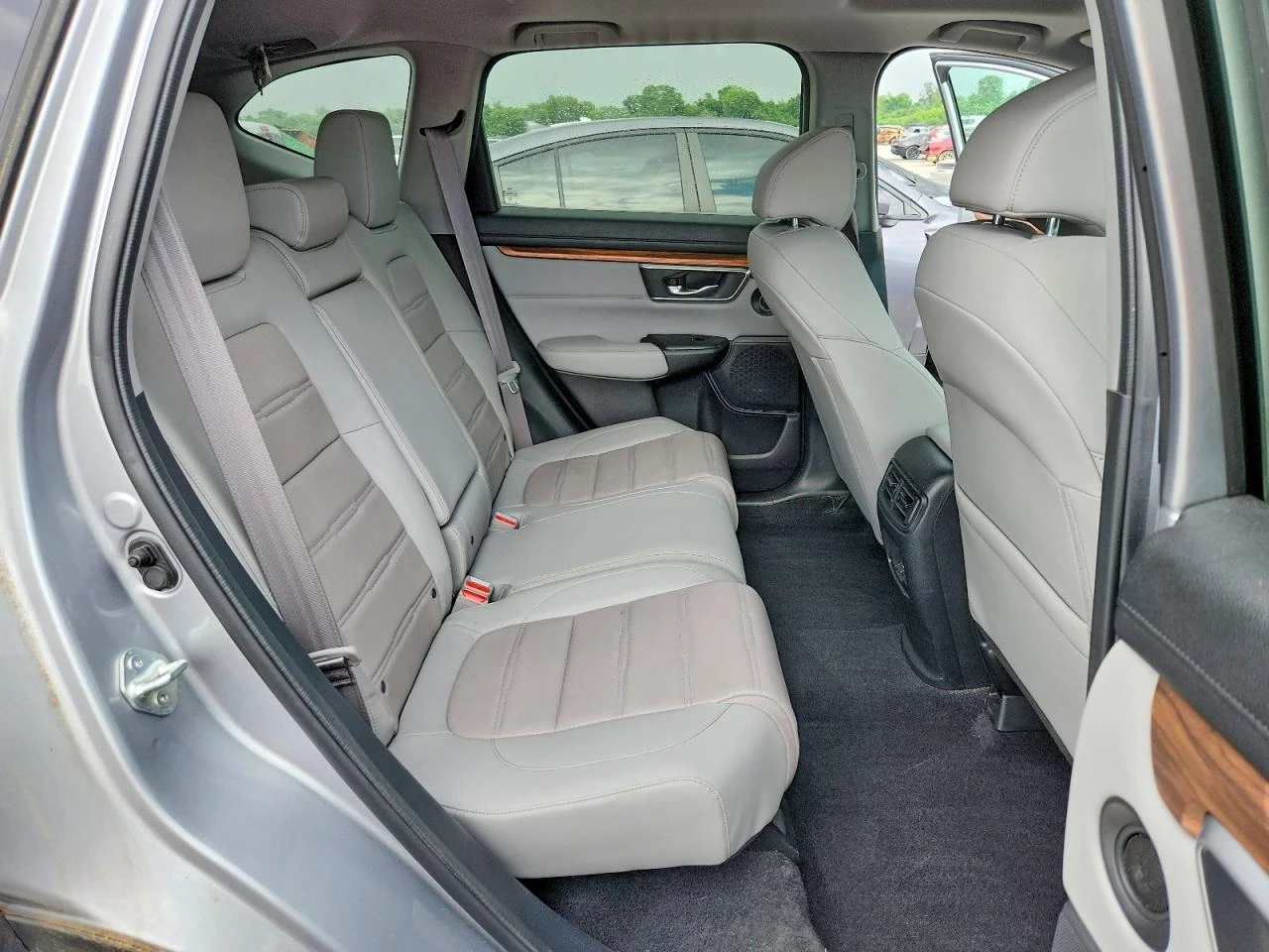 Honda Cr-v 1.5l Exl, снимка 11 - Автомобили и джипове - 55107139