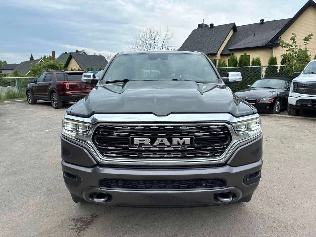 Dodge RAM 1500 * Limited * CARFAX * БЕЗ ПЪРВОНАЧАЛНА ВНОСКА, снимка 6 - Автомобили и джипове - 55117946
