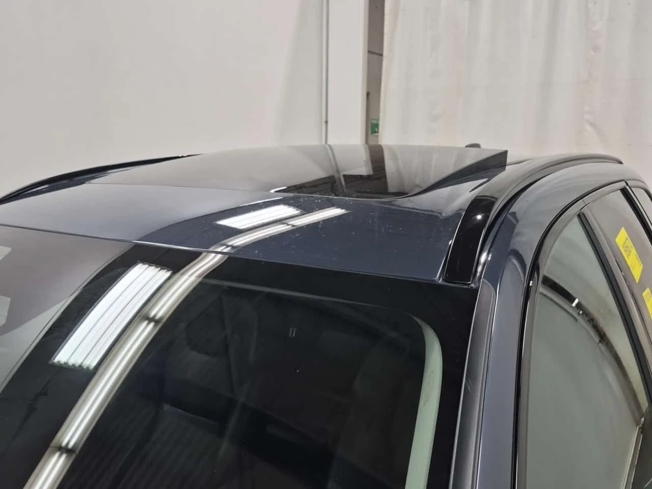 Volvo XC60 CORE DARK THEME * CARFAX * БЕЗ ПЪРВОНАЧАЛНА ВНОСКА, снимка 7 - Автомобили и джипове - 55464387
