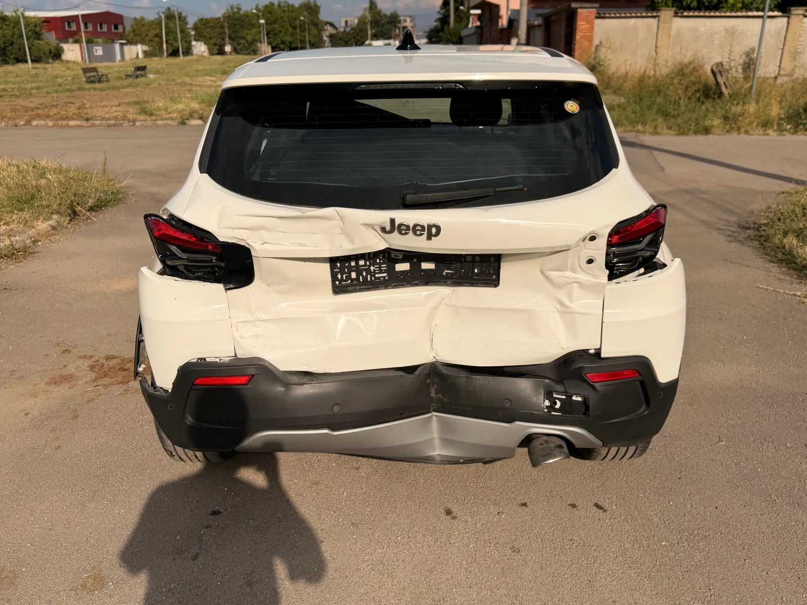 Jeep Avenger, снимка 5 - Автомобили и джипове - 55606150