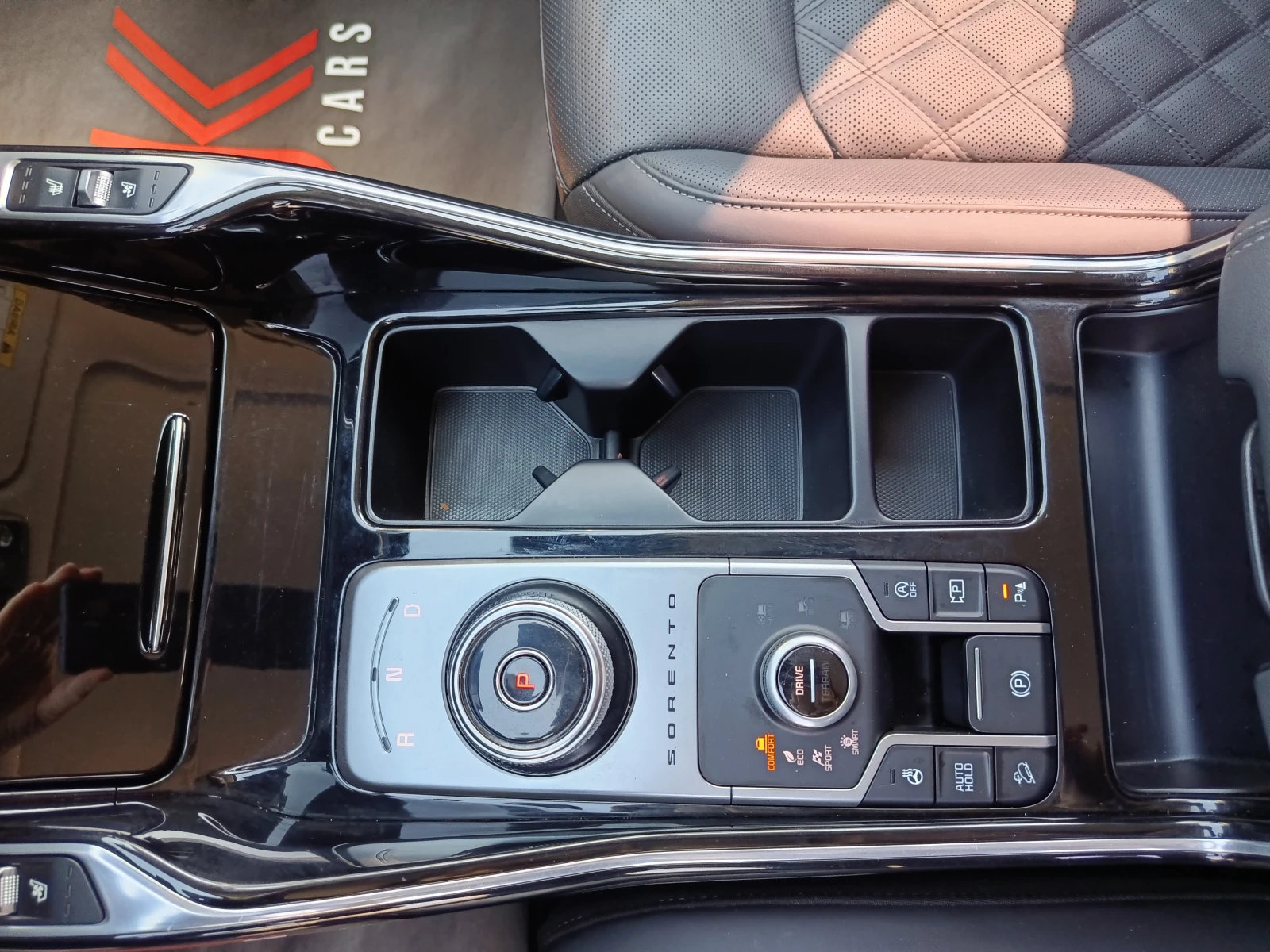 Kia Sorento Signature, снимка 11 - Автомобили и джипове - 55796353