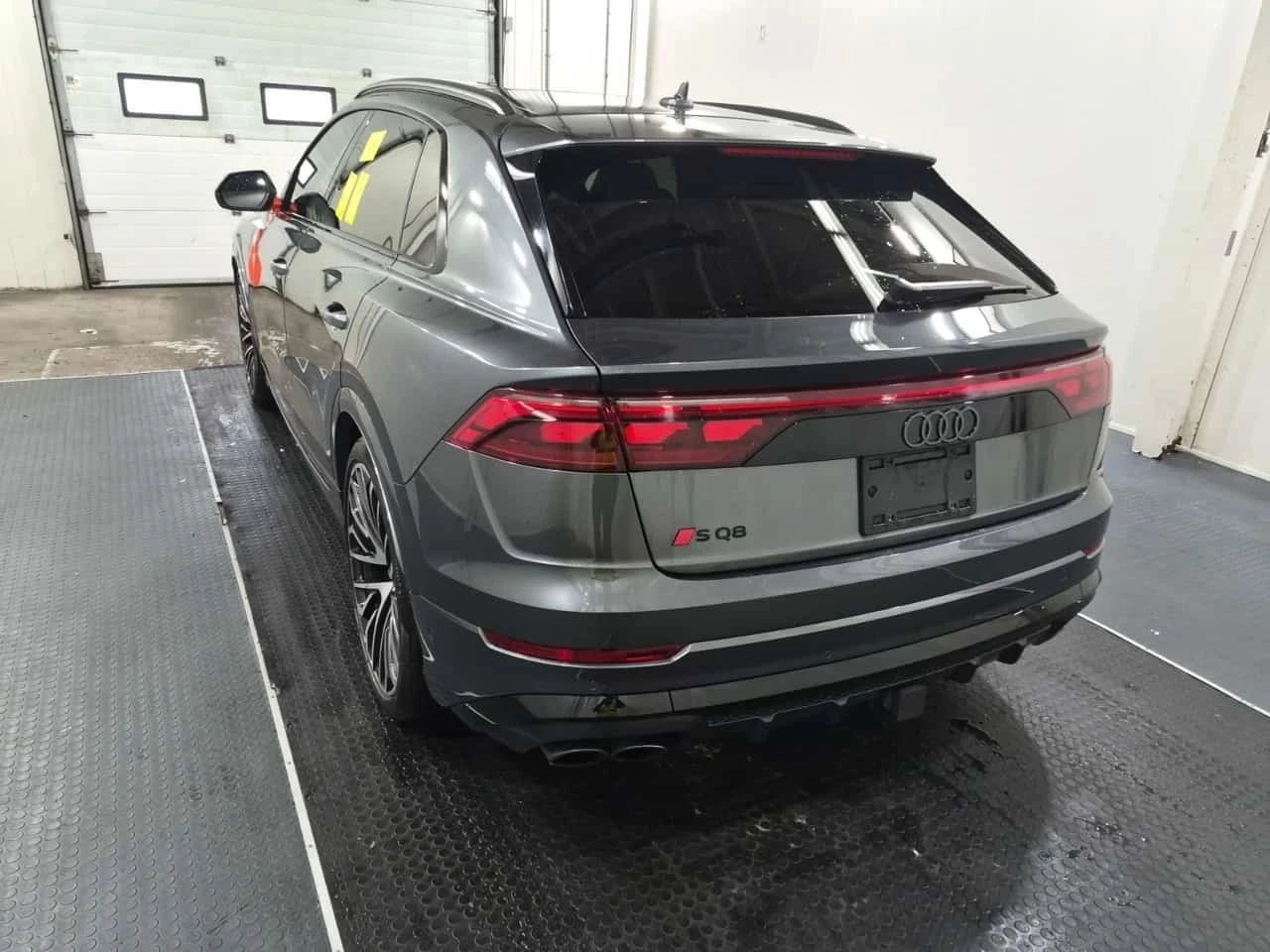 Audi SQ8, снимка 5 - Автомобили и джипове - 56734241