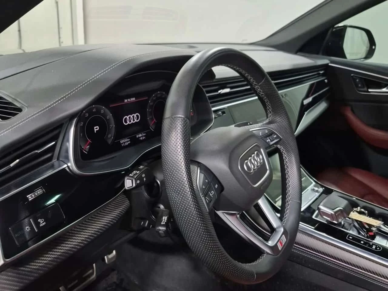 Audi SQ8, снимка 11 - Автомобили и джипове - 56734241