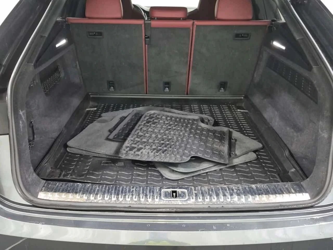 Audi SQ8, снимка 15 - Автомобили и джипове - 56734241