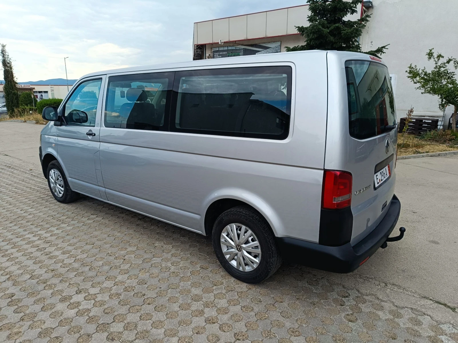 VW Caravelle Т5 9 места LONG KLIMA  - изображение 4