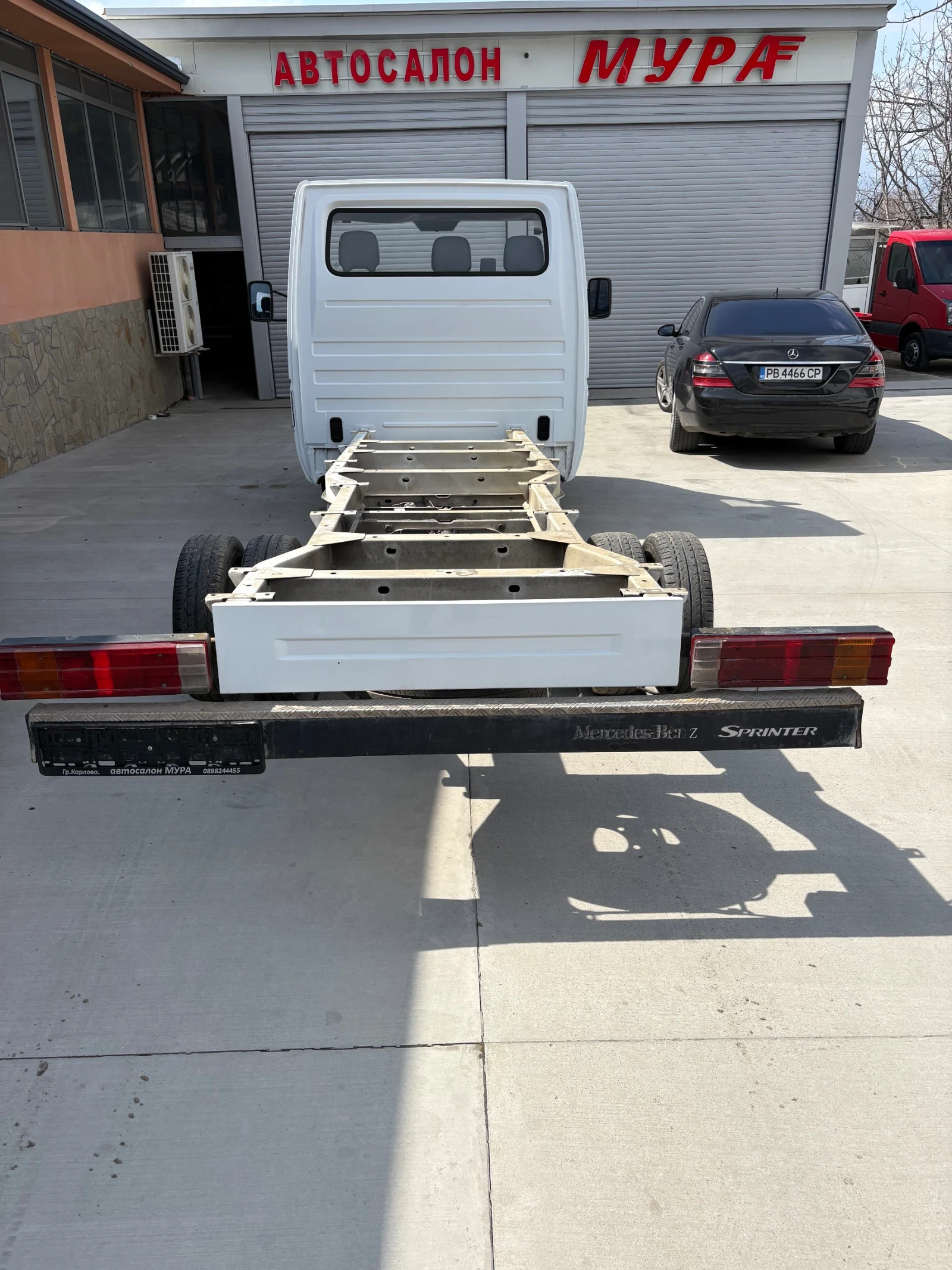 Mercedes-Benz Sprinter 411, снимка 4 - Бусове и автобуси - 53989739