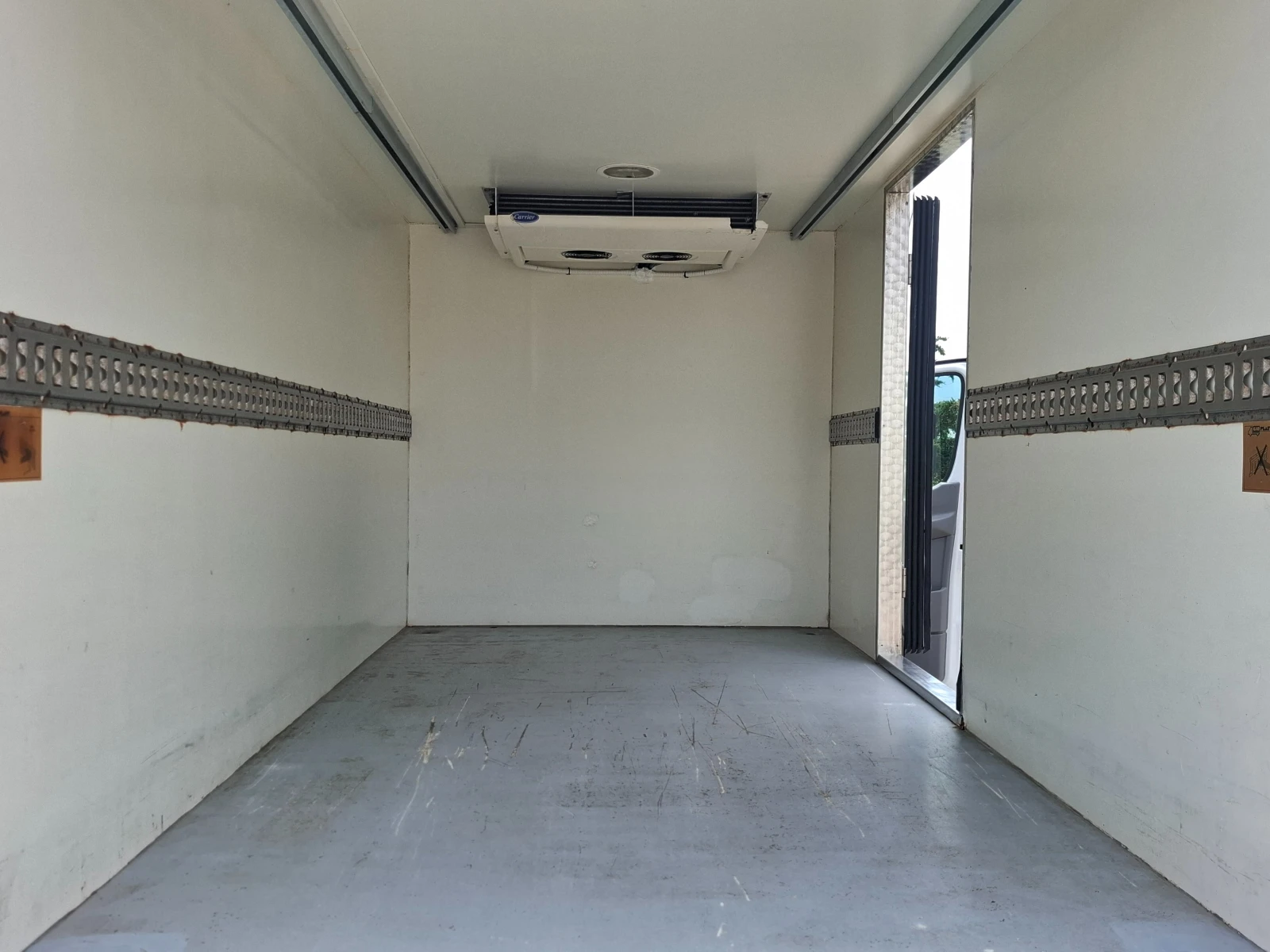 Mercedes-Benz Sprinter 416 CDI/До3.5т/220V/Euro5B, снимка 8 - Бусове и автобуси - 55897188