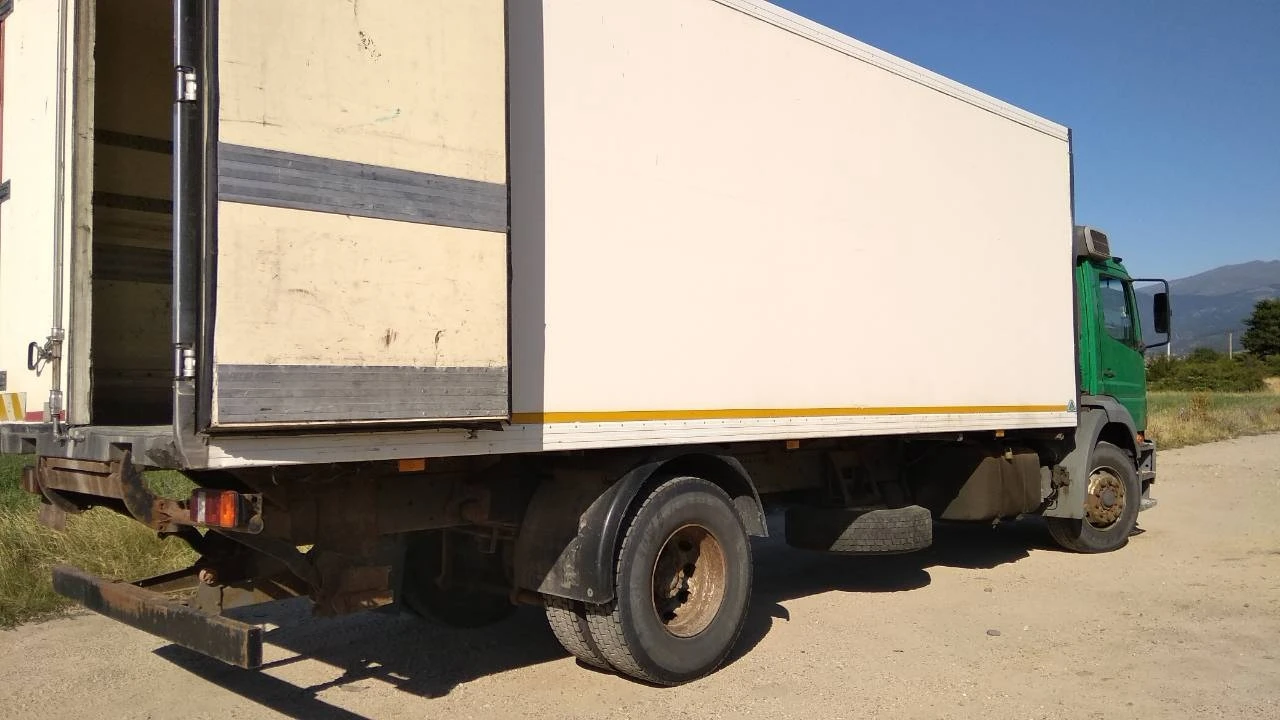 Mercedes-Benz Atego 1823 На Части - изображение 7