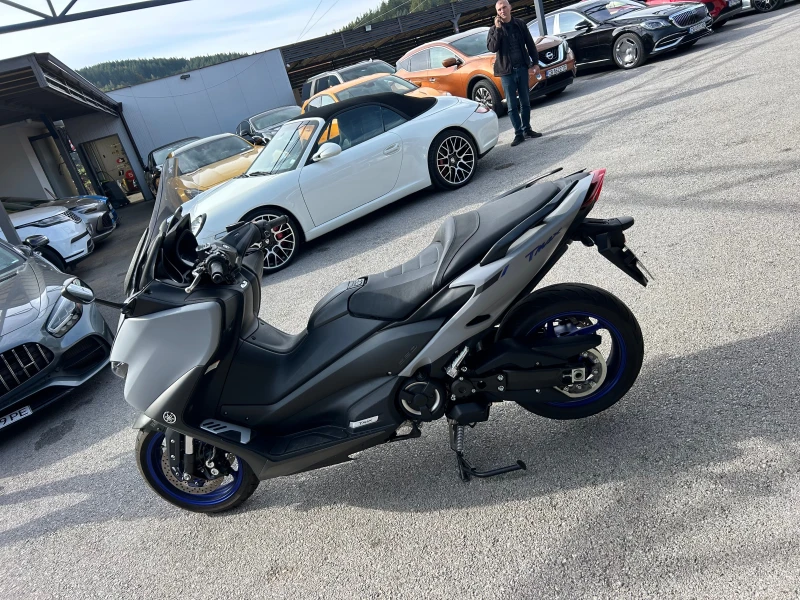 Yamaha T-max 2022* 560сс* АЛАРМА* ФУЛ ЛЕД* ПОДГРЕВ* , снимка 15 - Мотоциклети и мототехника - 47623476