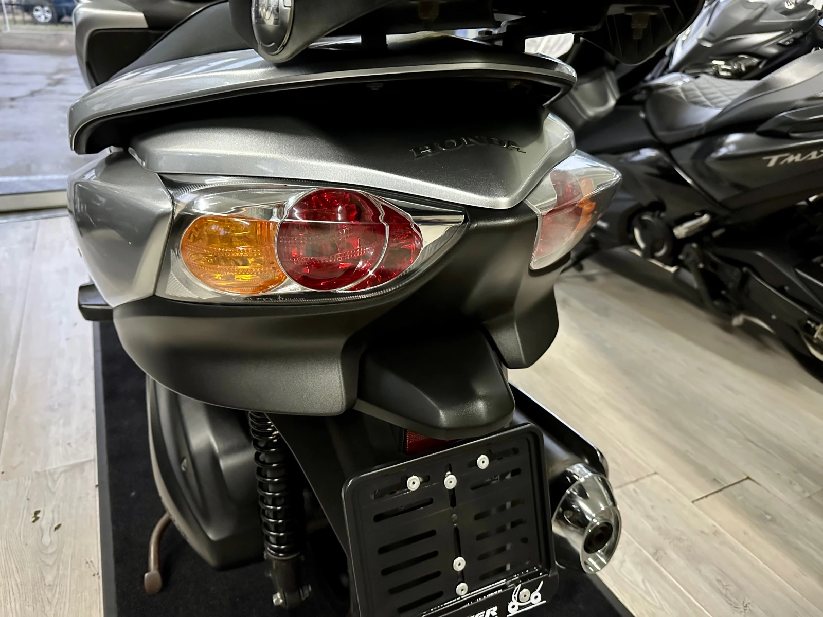 Honda Forza 250i 2009г. - изображение 4