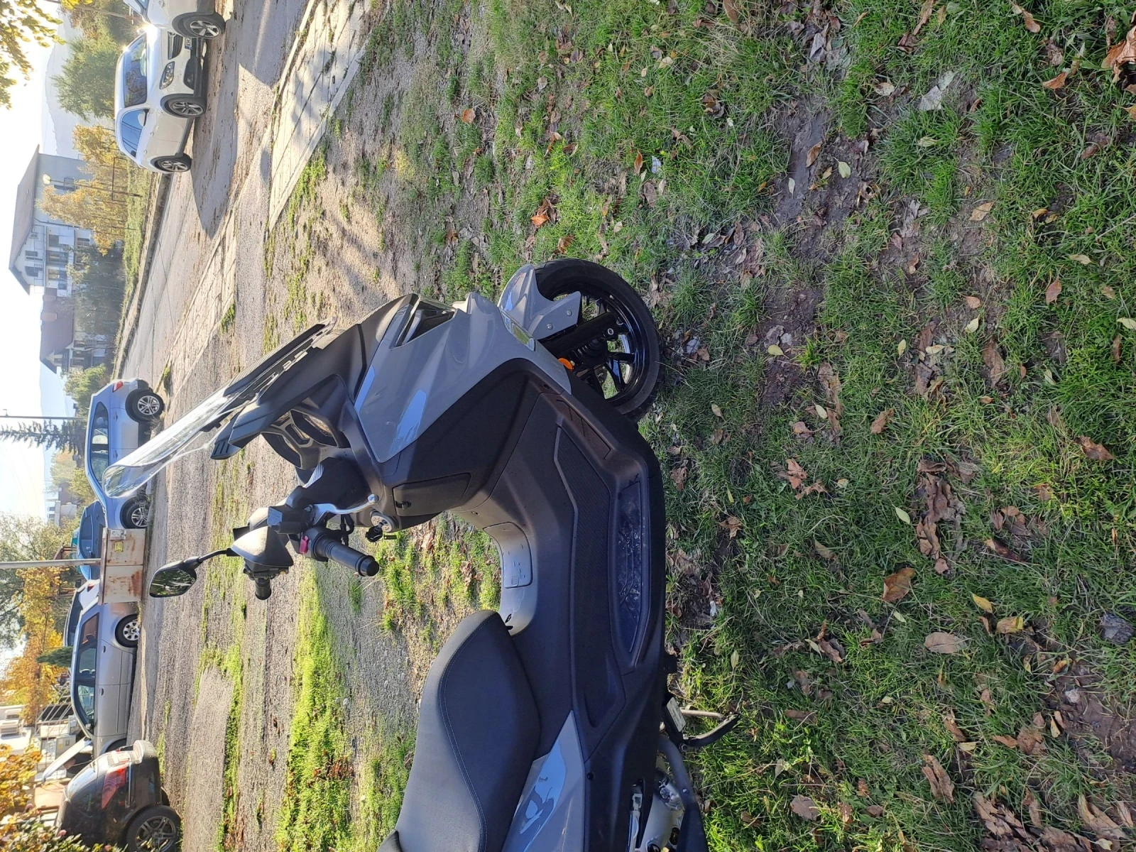 Sym GTS Joymax JOIMAX  Z+ 300 i 2024g - изображение 3