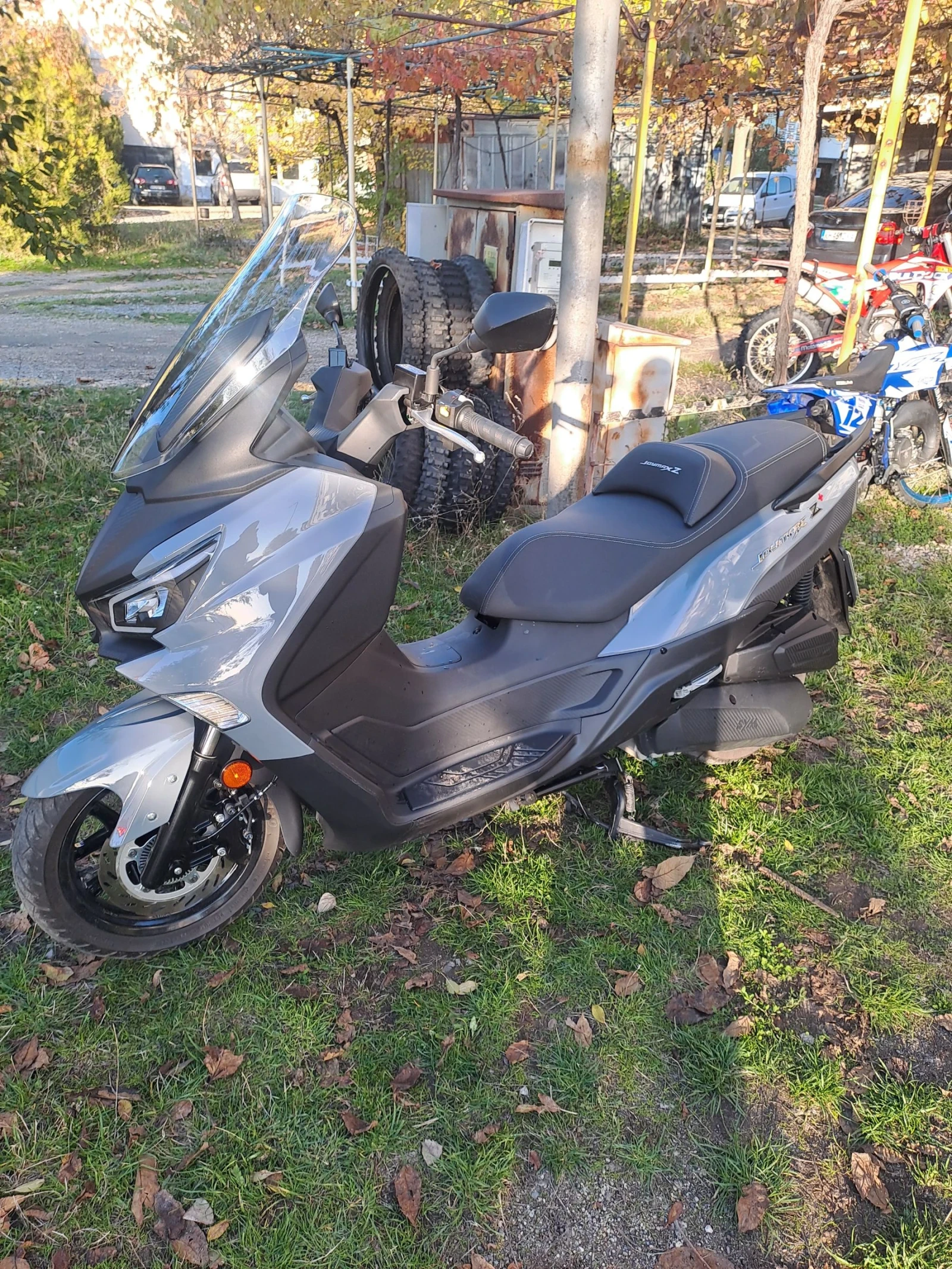 Sym GTS Joymax JOIMAX  Z+ 300 i 2024g - изображение 6