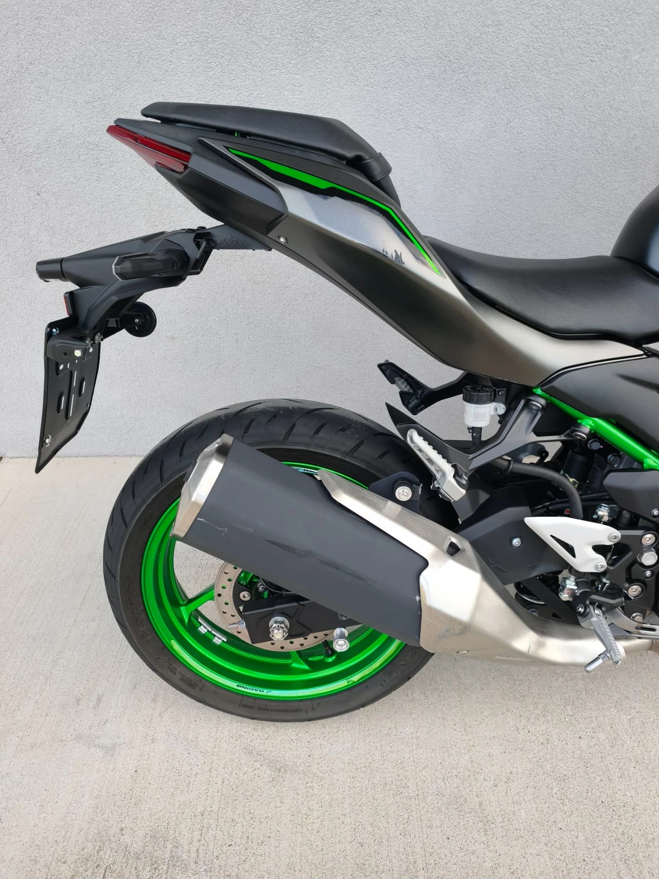 Kawasaki Z 33kw, 2025 ������, 4099 km , ������  | Mobile.bg � ����������� 6