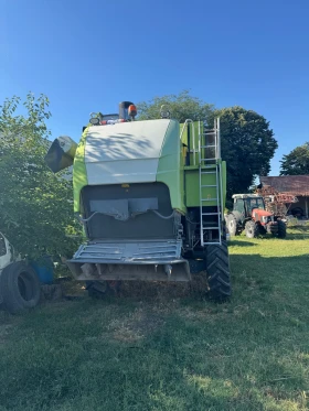 Комбайн Claas, снимка 3