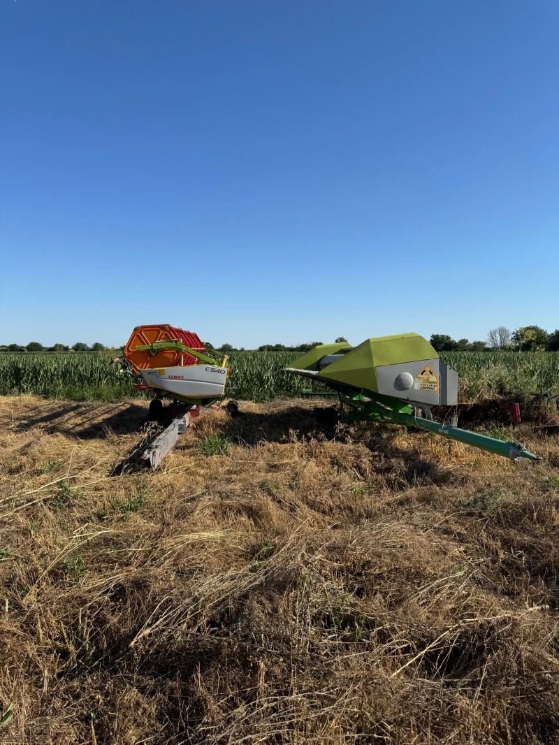 Комбайн Claas, снимка 8 - Селскостопанска техника - 52357132