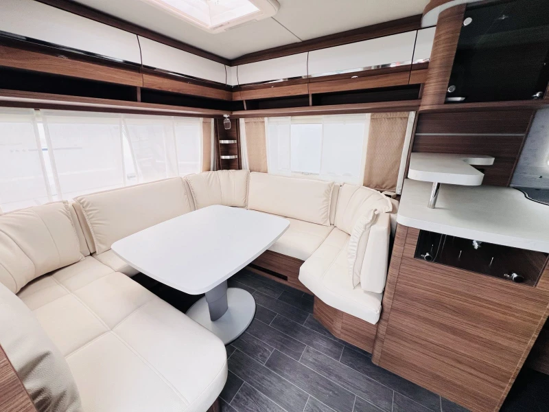 Каравана Tabbert Puccini 655, снимка 7 - Каравани и кемпери - 52684906