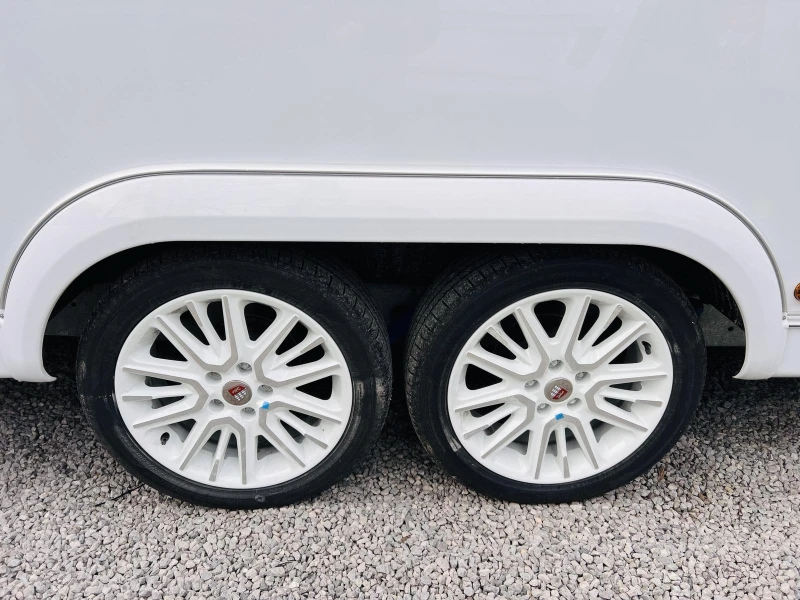 Каравана Tabbert Puccini 655, снимка 5 - Каравани и кемпери - 52684906