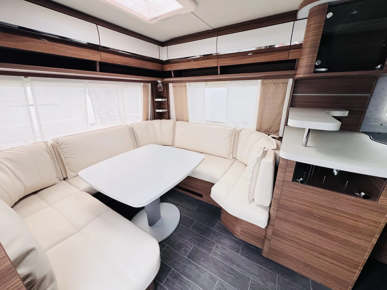 Каравана Tabbert Puccini 655 - изображение 7