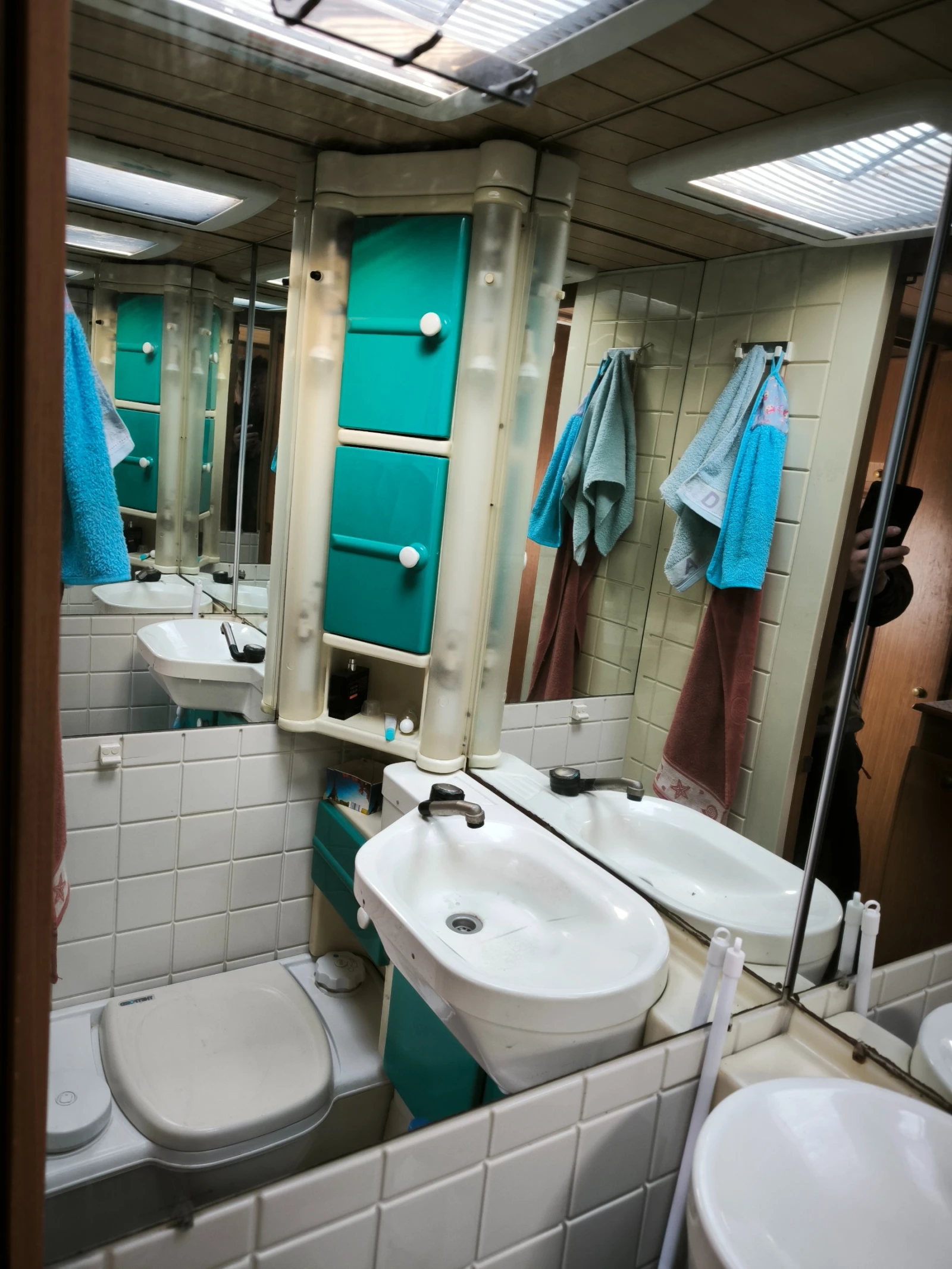 �������� Dethleffs RM5  | Mobile.bg � ����������� 14