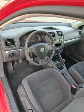 VW Golf 2.0TDI 140kc Комарел, снимка 11