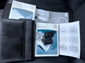 Toyota Auris 1.8 Hybrid Реални КМ / 1 СОБСТВЕНИК / БЕЗ РЪЖДА, снимка 15