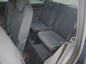 Ford Galaxy 2.0 140 automat TREND 6+ 1, снимка 13