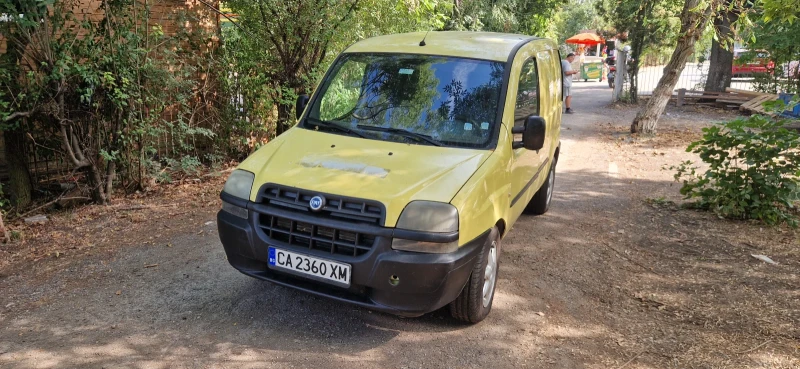 Fiat Doblo Товарен нови гуми готов за работа, снимка 1 - Автомобили и джипове - 47311929