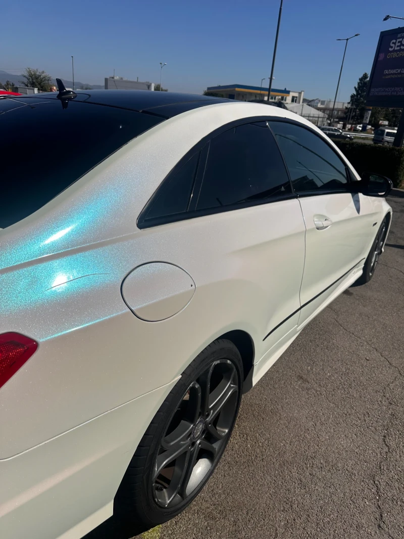 Mercedes-Benz E 250, снимка 3 - Автомобили и джипове - 49186715