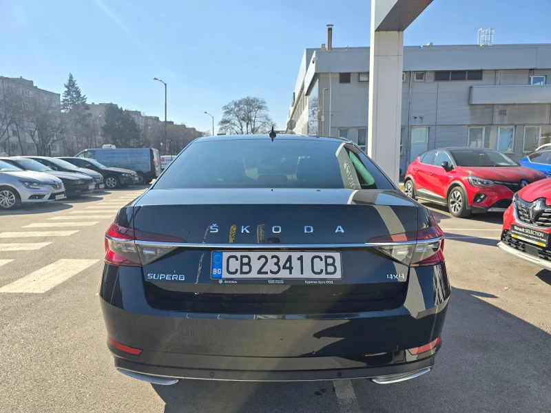 Skoda Superb 2.0 TDI L&K /4X4, снимка 4 - Автомобили и джипове - 49405108