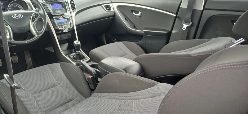 Hyundai I30, снимка 9 - Автомобили и джипове - 52017447