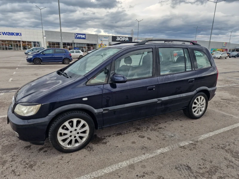 Opel Zafira, снимка 4 - Автомобили и джипове - 52769303