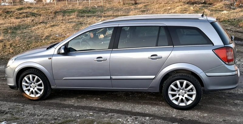 Opel Astra 1.6 i twinport , снимка 7 - Автомобили и джипове - 53174679