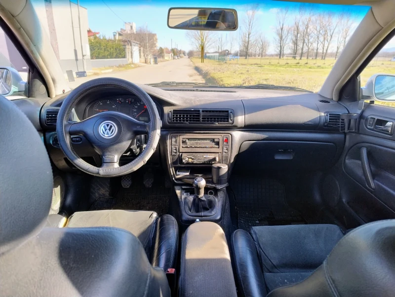 VW Passat, снимка 2 - Автомобили и джипове - 53448308