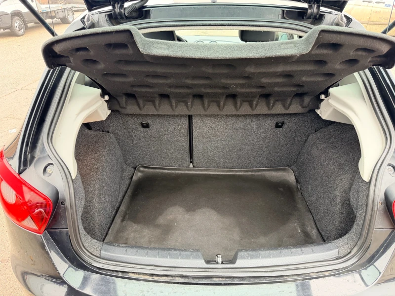 Seat Ibiza Chili, снимка 11 - Автомобили и джипове - 53453593