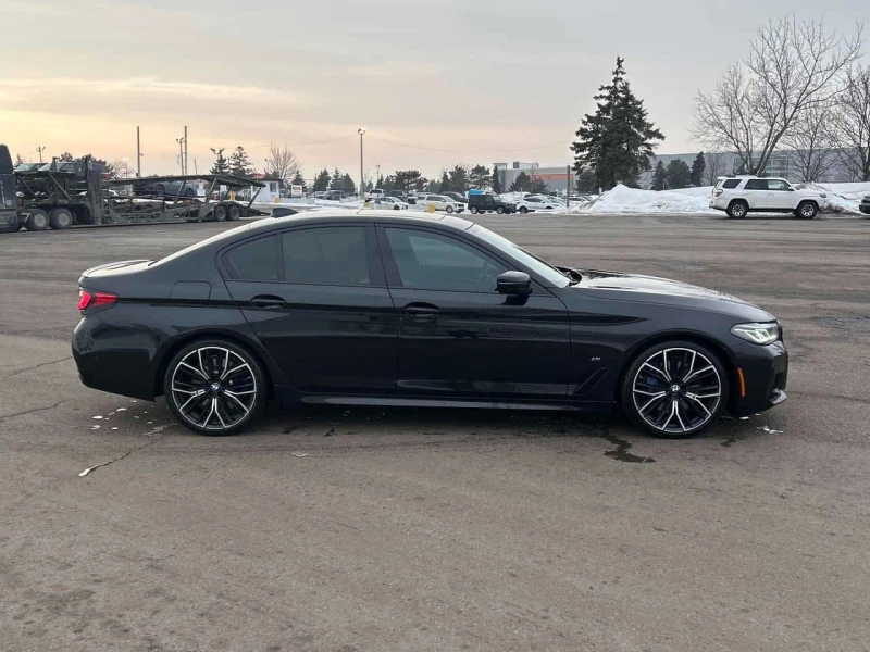 BMW 550 M550i xDrive  CARFAX, снимка 3 - Автомобили и джипове - 53506857