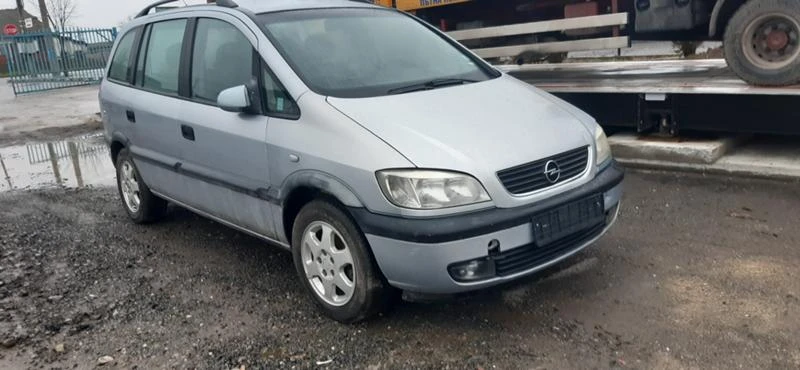 Opel Zafira 2.0, снимка 2 - Автомобили и джипове - 47494218