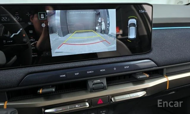 Kia EV3 Standard 2WD Earth | ОБДУХВАНЕ | ЗАДНА КАМЕРА | , снимка 12 - Автомобили и джипове - 54002322