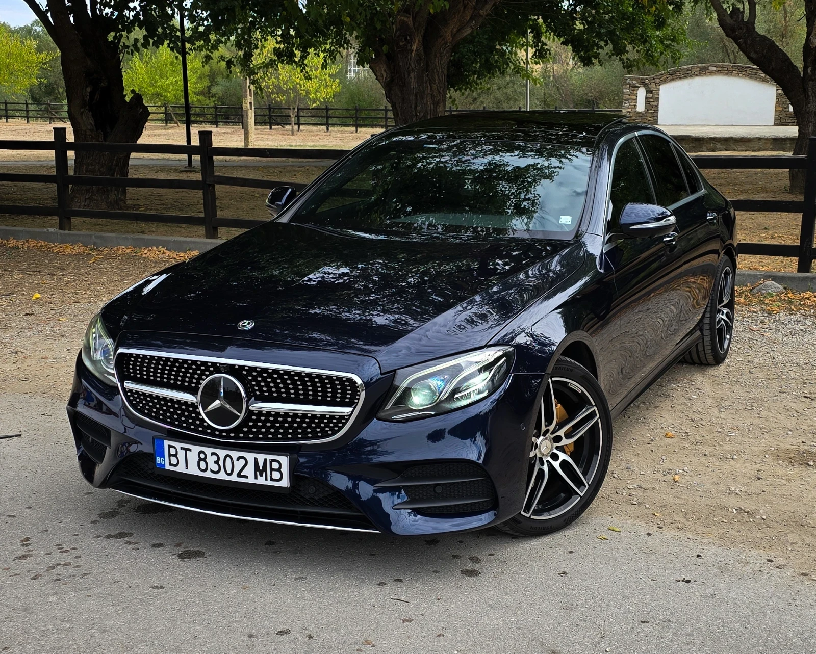 Mercedes-Benz E 220 Multibeam* Digital* CAM360* BURMESTER* PANORAMA , снимка 1