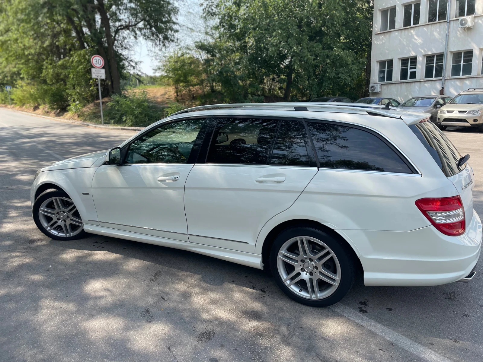 Mercedes-Benz C 320 ОМ642 - изображение 3