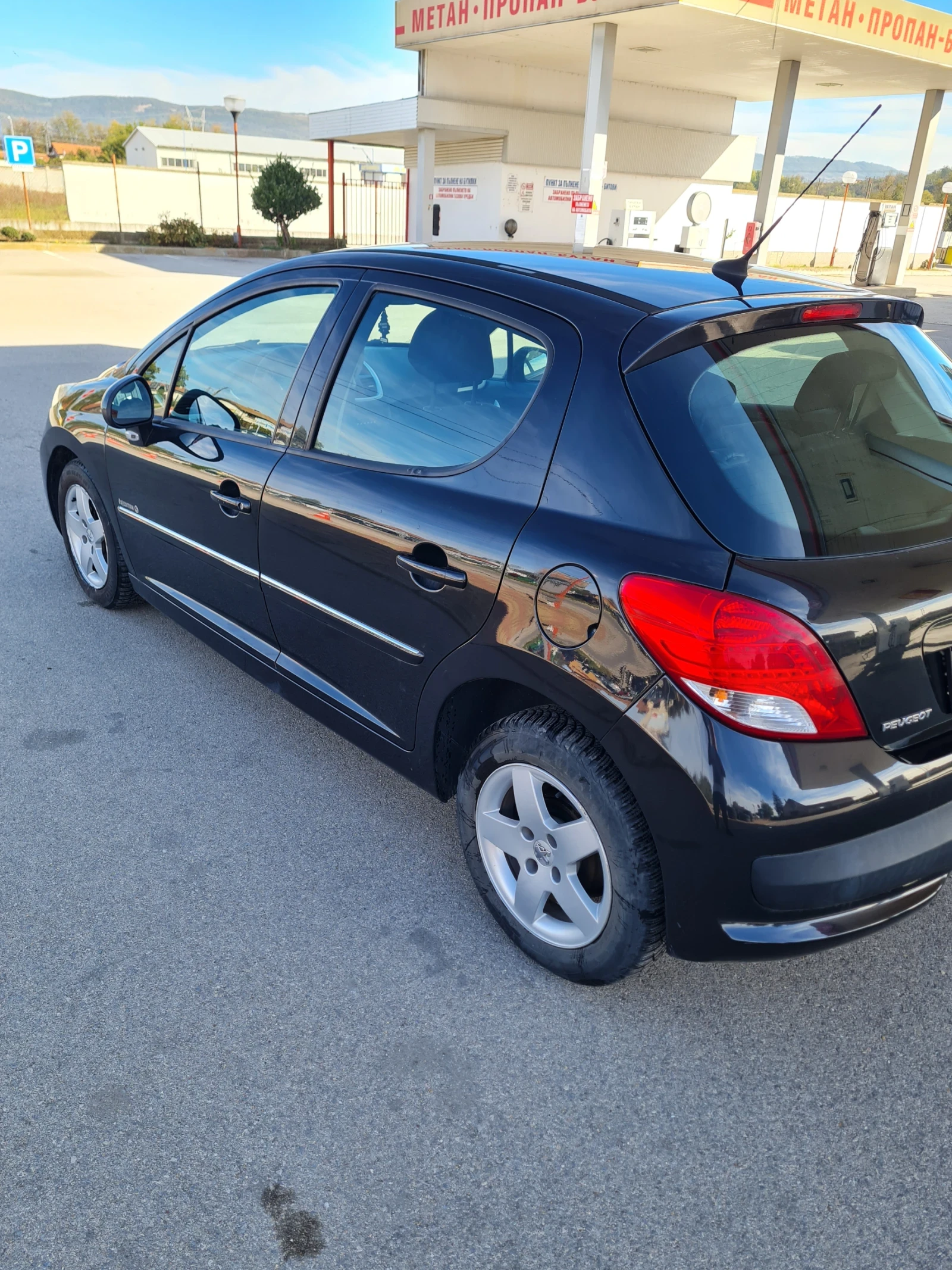 Peugeot 207 1.4куб.75к.с.2011г.Бензин  - изображение 4