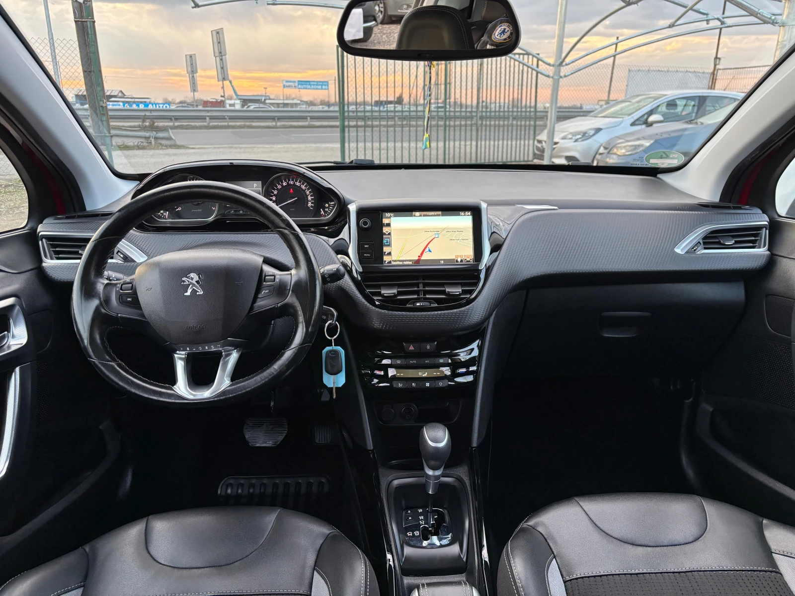 Peugeot 2008 1.2 vti  | Mobile.bg   11