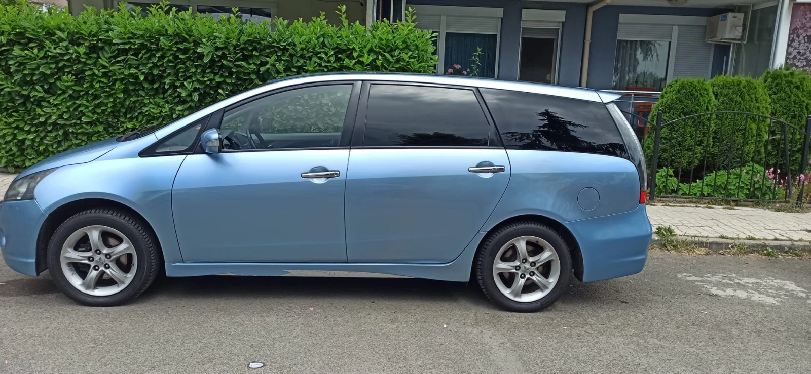 Mitsubishi Grandis  - изображение 8