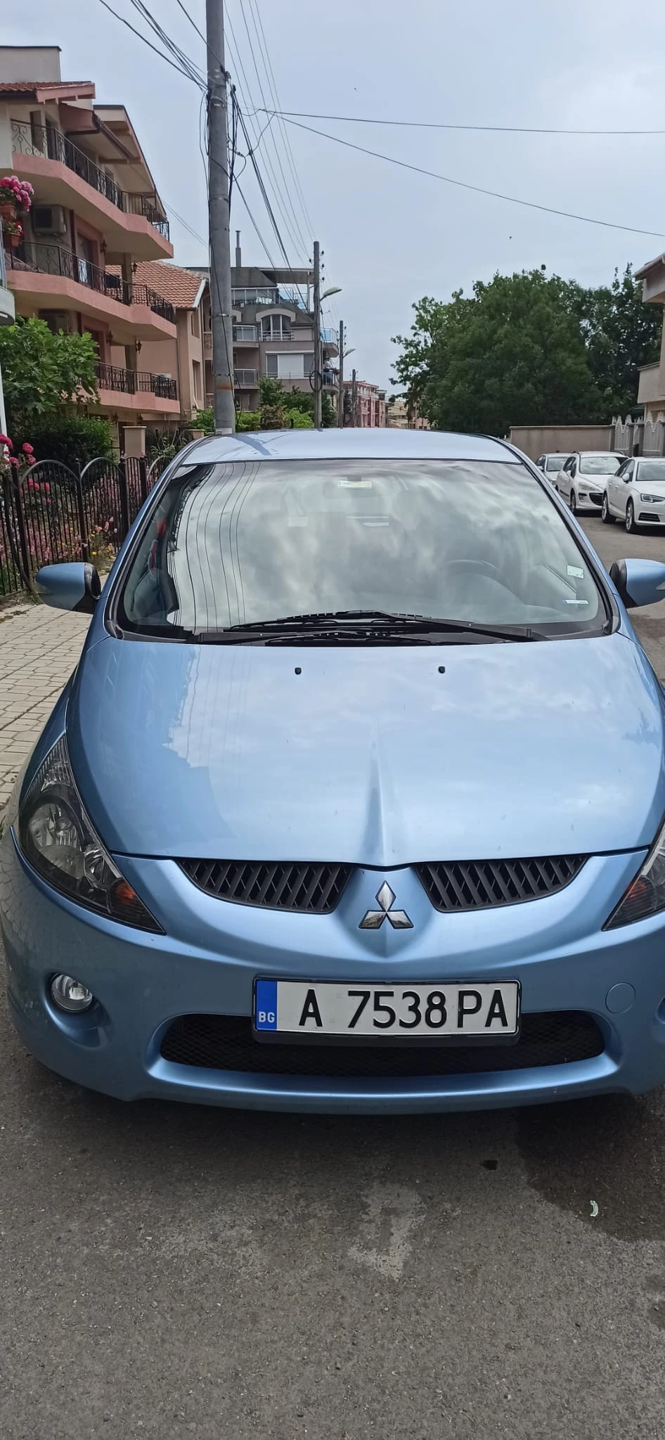 Mitsubishi Grandis | Mobile.bg — изображение 1